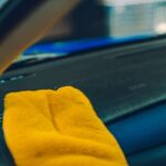 Meguiar's Microfibre Detailing Cleaning Mitt - Image 4